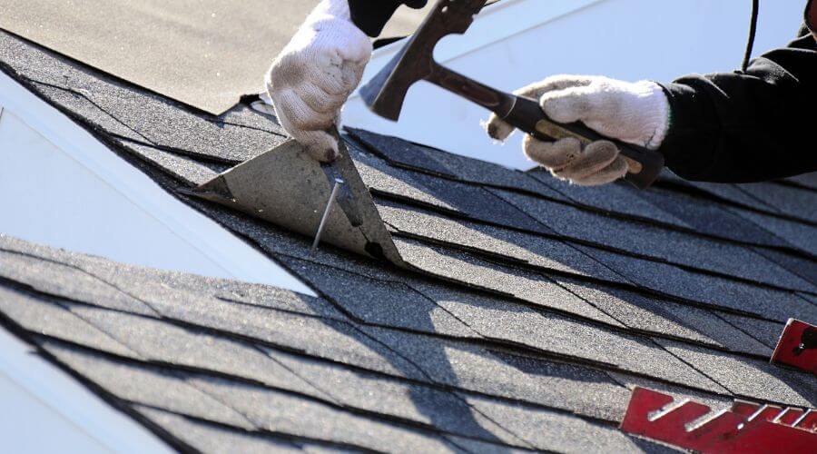 Professional gutter cleaning in Premium, KY